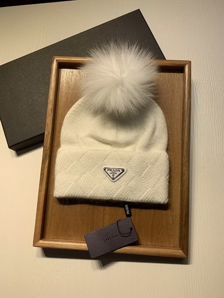 Prada Wool Cap Scarf AAA-070