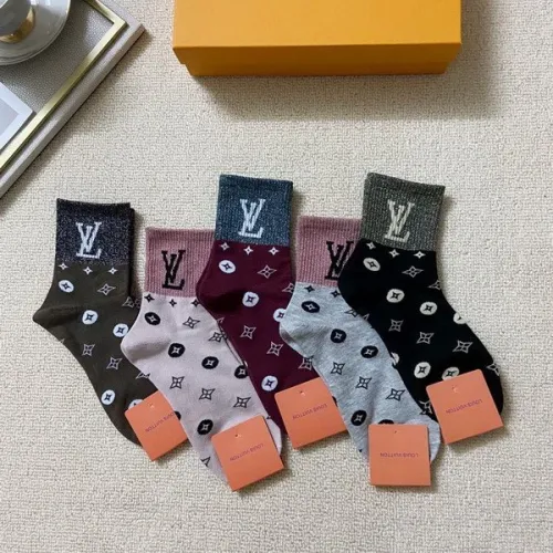 LV Socks-081