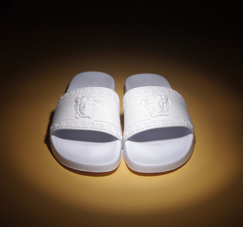 Versace Men slippers AAA-023