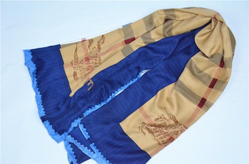 Burberry Silk Scarf AAA-322