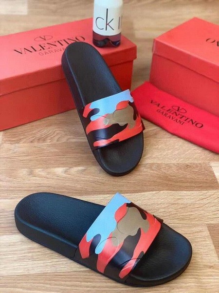 VT Men slippers AAA-001