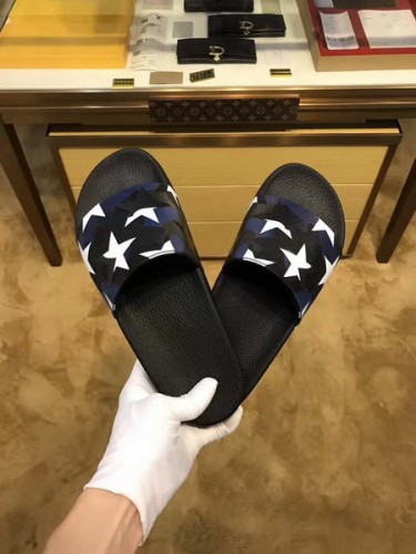 VT Men slippers AAA-031