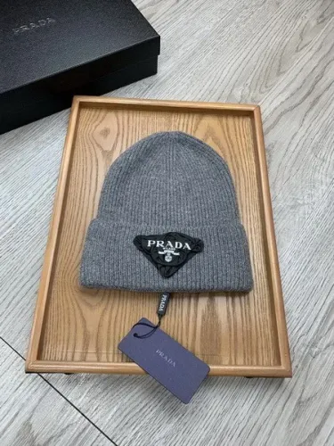 Prada Wool Cap Scarf AAA-062