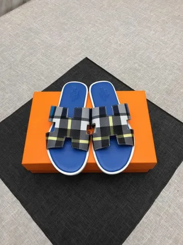 Hermes men slippers AAA-120(38-44)