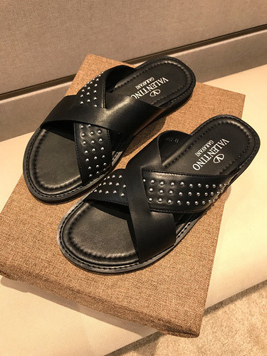 VT Men slippers AAA-072