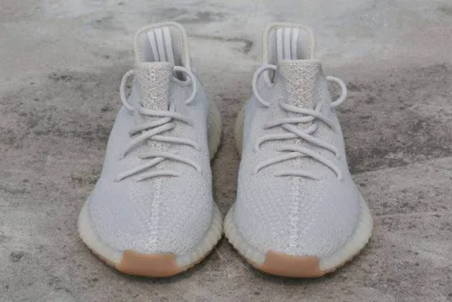 Yeezy 350 Boost V2 shoes AAA Quality-018
