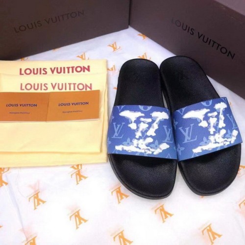 LV women slippers AAA-172