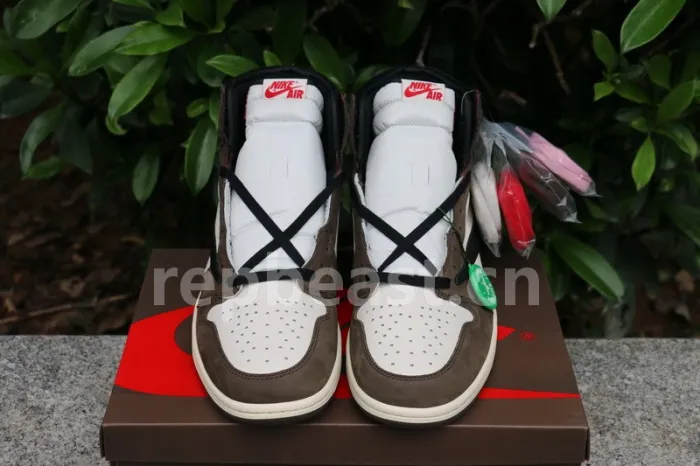 Authentic Travis Scott x Air Jordan 1 High OG TS SP