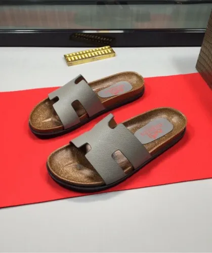 Hermes men slippers AAA-116(38-44)