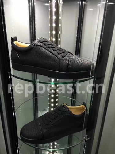 Super Max Christian Louboutin Shoes-601