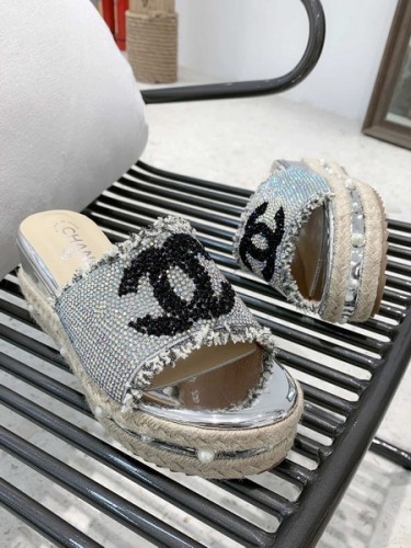 CHNL women slippers AAA-220