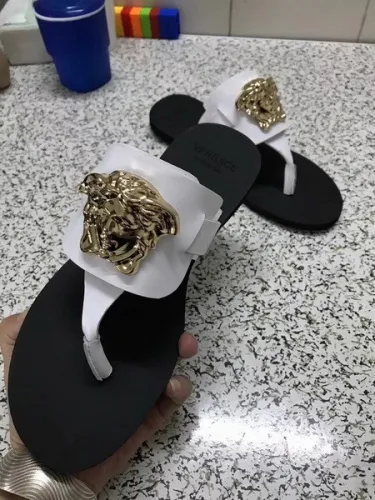 Versace women slippers AAA-041