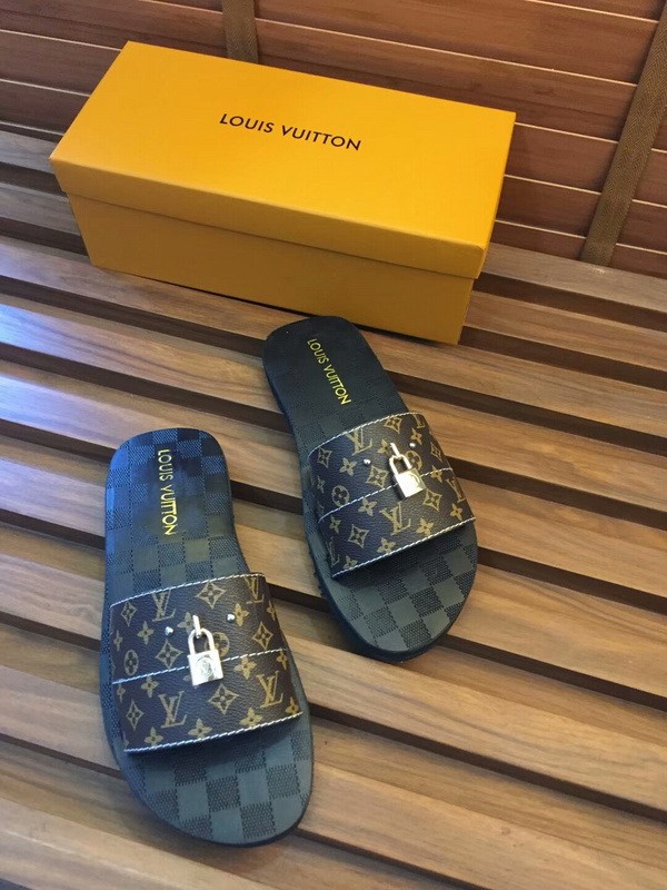 LV men slippers AAA(38-45)-151