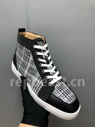 Super Max Christian Louboutin Shoes-954