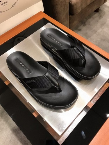 Prada men slippers AAA-012
