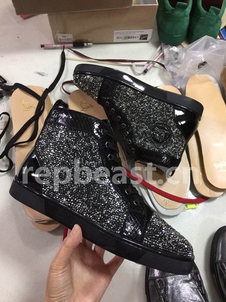 Super Max Christian Louboutin Shoes-567