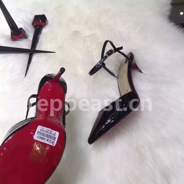 Super Max Christian Louboutin Custom High Heel-062