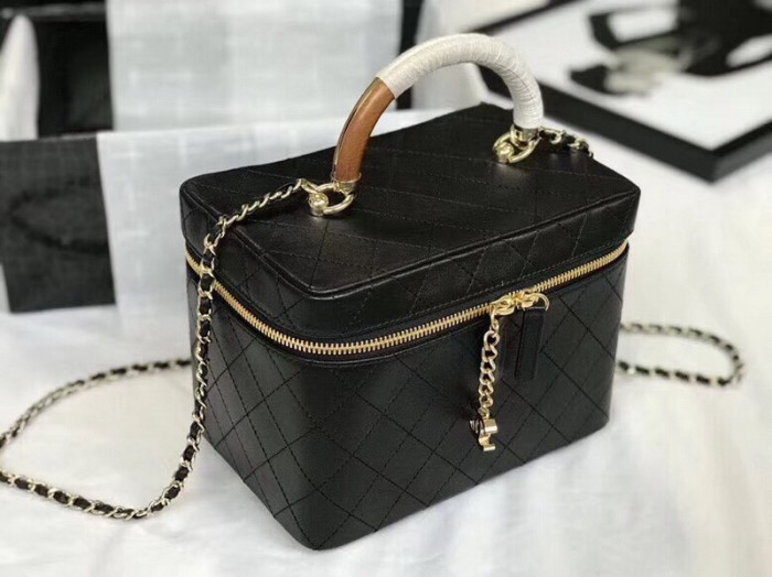 CHNL High End Quality Bag-111