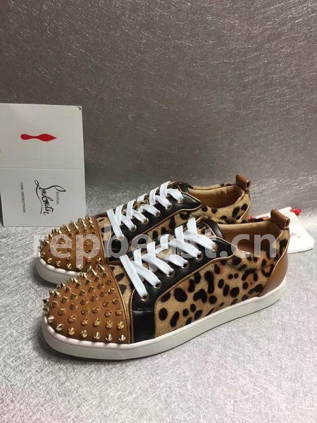 Super Max Christian Louboutin Shoes-509