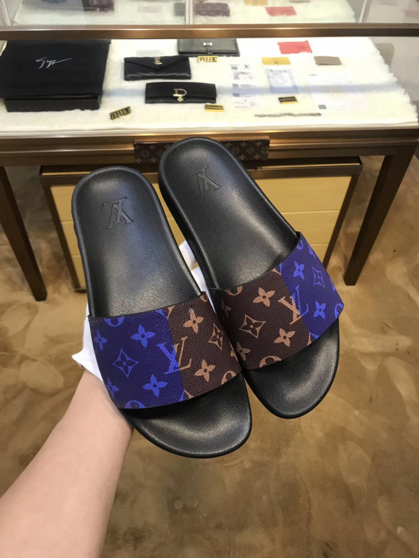 LV men slippers AAA(38-45)-167