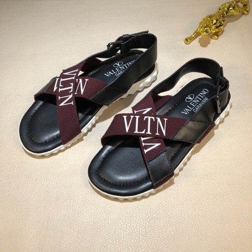 VT Men slippers AAA-067