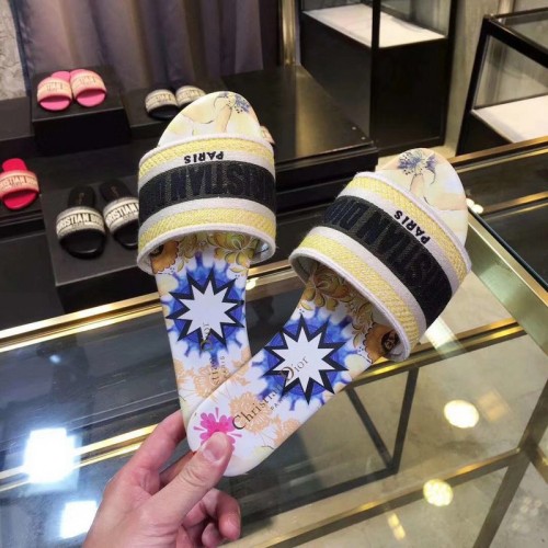 Dior women slippers 1;1 Quality-001