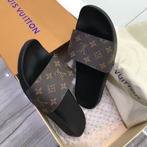 LV men slippers AAA-391(39-45)