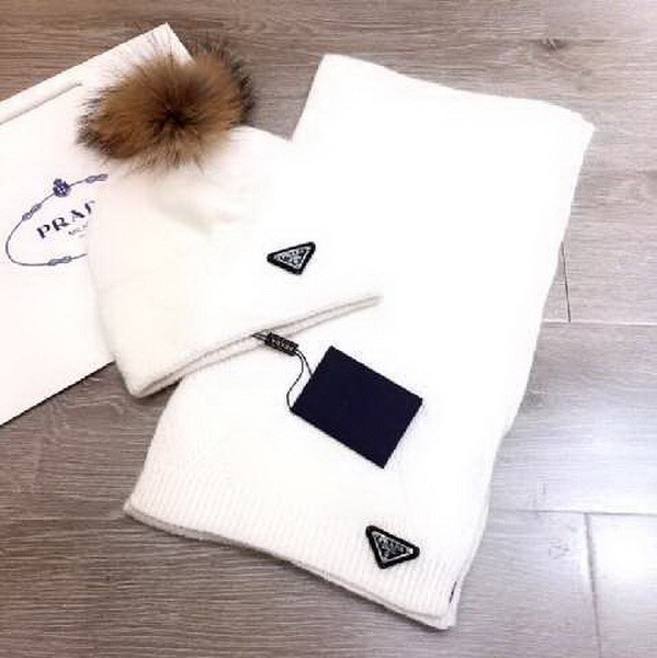 Prada Wool Cap Scarf AAA-021