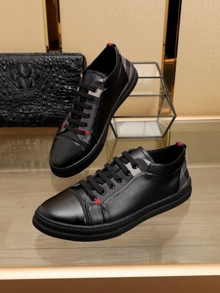 Burberry men shoes 1：1 quality-210