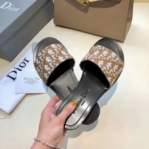Dior women slippers 1：1 quality-019