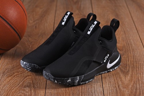 Nike LeBron James 11 shoes-003