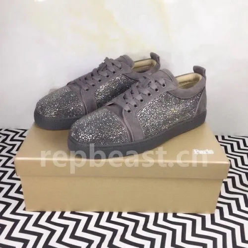 Super Max Christian Louboutin Shoes-943