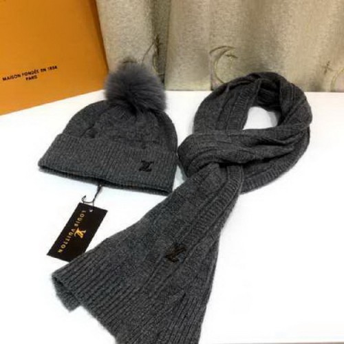 LV Wool Cap Scarf AAA-096