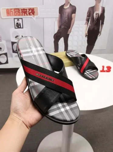 Burberry men slippers AAA-016