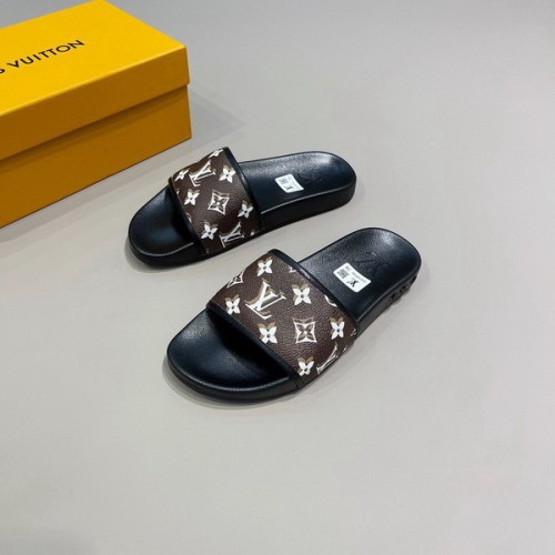 LV women slippers AAA-183