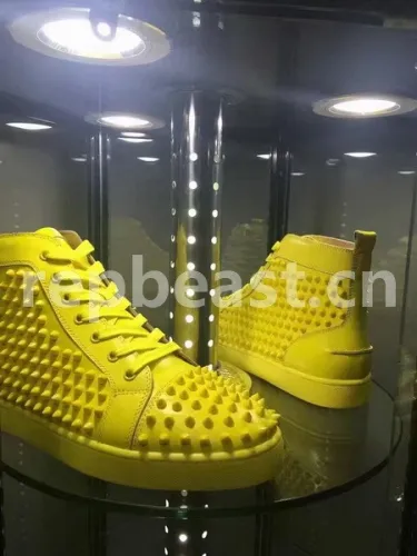 Super Max Christian Louboutin Shoes-560