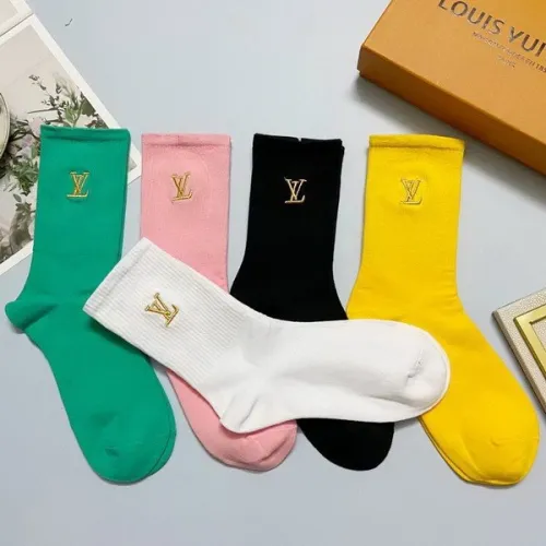 LV Socks-054