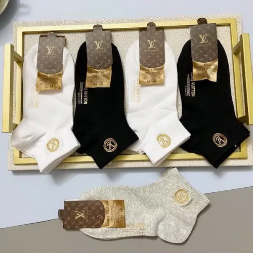 LV Socks-071