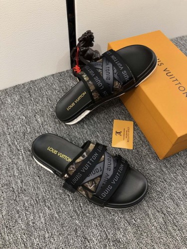 LV Sandals 1：1 Quality-162
