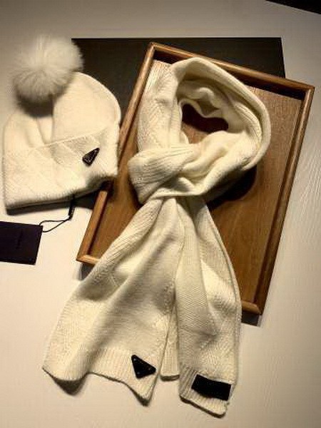 Prada Wool Cap Scarf AAA-024