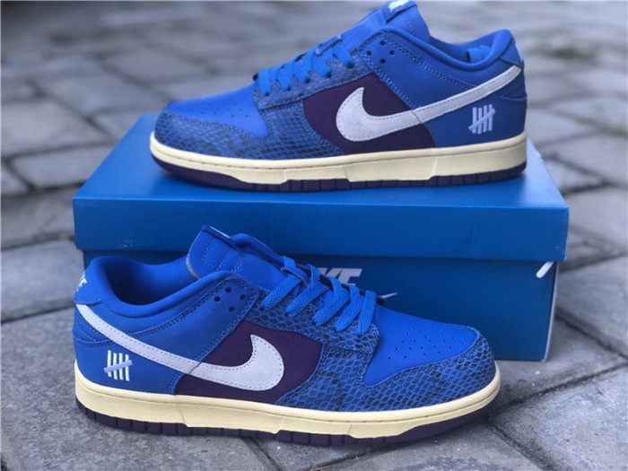 Authentic UNDEFEATED x Nike Dunk Low  Blue