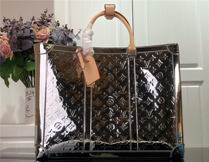 LV High End Quality Bag-852