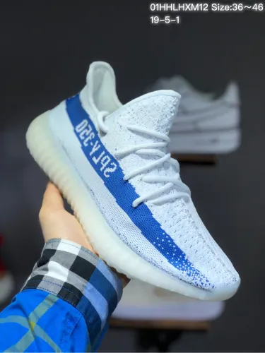 Yeezy 350 Boost V2 shoes AAA Quality-026