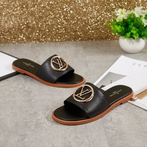 LV women slippers AAA-066