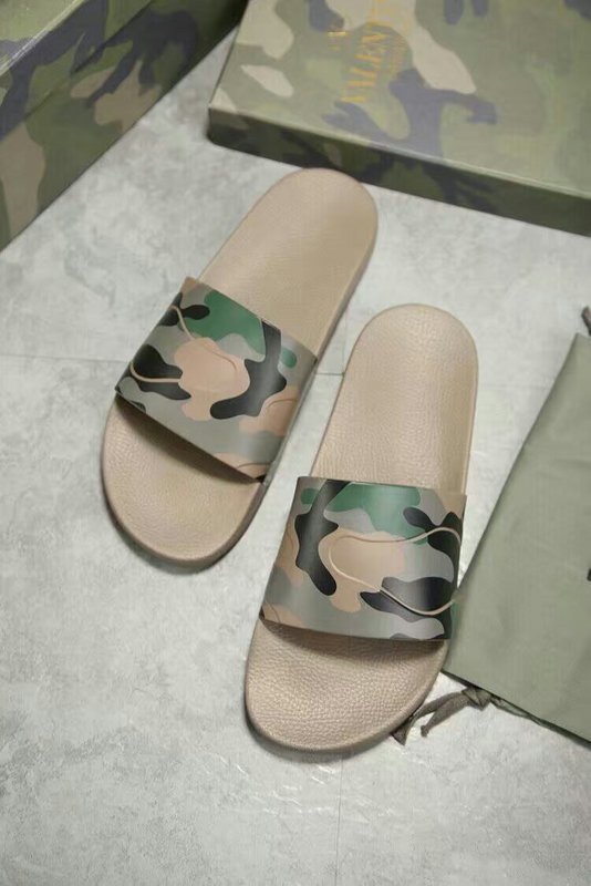 VT Men slippers AAA-012