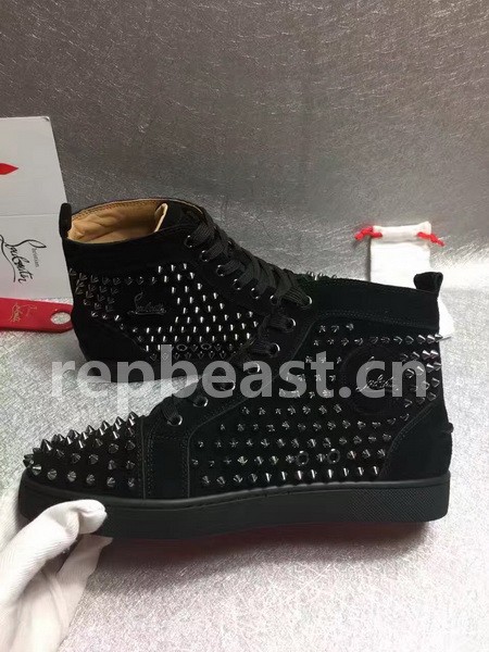 Super Max Christian Louboutin Shoes-457