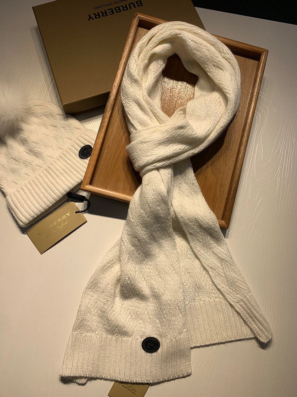 Burberry Wool Cap Scarf AAA-016