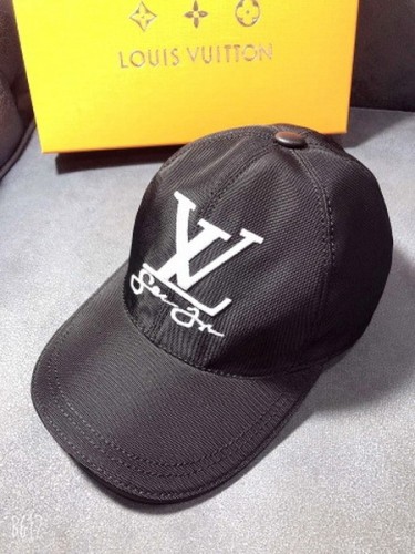 LV Hats AAA-511