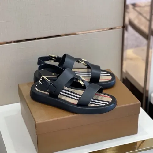 Burberry men slippers AAA-056