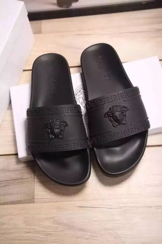 Versace Men slippers AAA-022